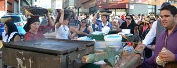 El barco de la Asociación de Vecinos Meclasa, una de las carretas más aplaudidas por el público (Foto TA)