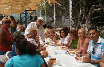 Participantes en la fiesta de este sábado (Foto TA)