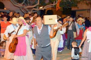 Momento de la ofrenda (Foto Antonio Alí)
