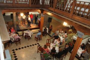 Momento del acto de anoche (Foto Jesús Ruiz Mesa)