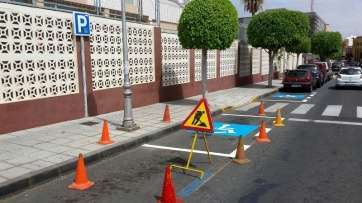 Imagen de archivo del aparcamiento recientemente habilitado por el Ayuntamiento para personas con discapacidad (Foto TA)