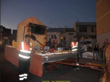 Imagen de una de las carretas que participó en la romería (Foto Teldeenfiestas.com)