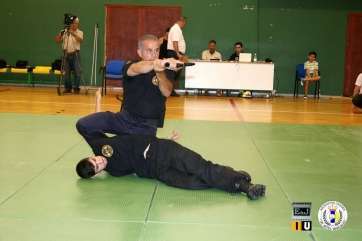 Imagen de archivo de un seminario de intervención policial (Foto TA)