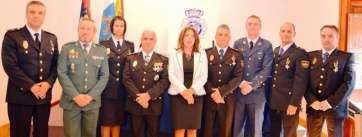 Condecorados en la jornada de este viernes con motivo de la celebración de los patronos de la Policía Nacional (Foto Antonio Alí)