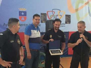 El concejal de Deportes, Diego Ojeda, estuvo en la entrega de diplomas (Foto TA)