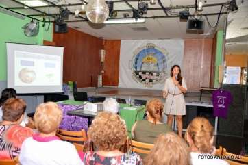 La joven Nira Santana, esta tarde en La Fraternidad (Foto Antonio Alí)