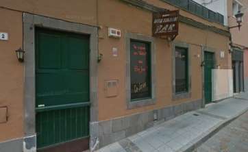 Vivienda que acogió la antigua panadería San Pedro (Foto TA)