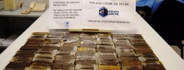 Droga encontrada por la Policía Local en el interior del vehículo accidentado (Foto TA)