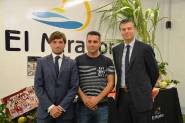 Presentación de las fiestas, hace unos minutos en el CC El Mirador (Foto TA)