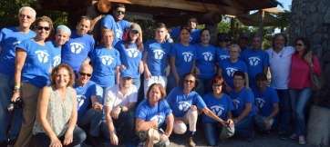 Voluntarios y asistentes al asadero (Foto Antonio Alí)