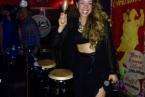 Rocío Ruano, a las maracas en el pub 'Salsa', en Londres (Foto TA)