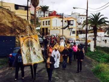 En la imagen de archivo, procesión en el barrio de Tara (Foto TA)