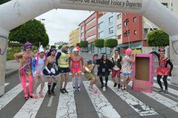 Los participantes, al inicio de la prueba (Foto TA)