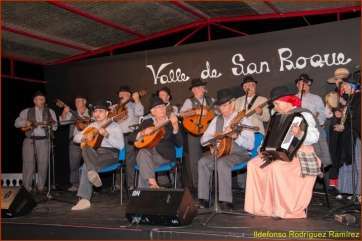 Uno de los grupos participantes en el I Encuentro de Parrandas (Foto Ildefonso Rodríguez)