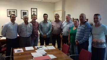 Ramos, con los vecinos (Foto TA)