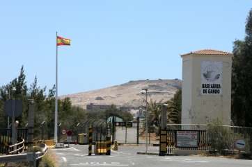 Entrada a la Base Aérea de Gando (Foto Jesús Ruiz)
