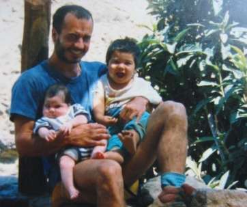 Francisco José Santana, Fran, con sus dos primeros hijos (Foto TA)