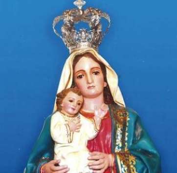 La imagen de la Virgen del Perpetuo Socorro, con la nueva corona (Foto Sánchez Robaina cedida a TA)