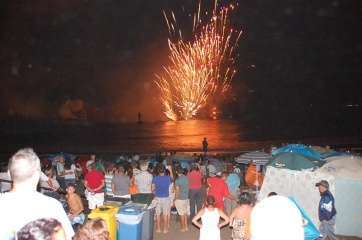 Imagen de archivo de una exhibición pirotécnica en Melenara (Foto TA)