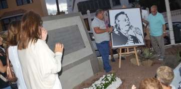 Momento del acto de esta noche (Foto TA)