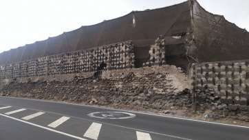 Uno de los muros dañados (Foto TA)