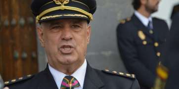 El comisario Jesús García Aller, durante la celebración de los Ángeles Custodios este martes en San Juan(Foto TA)