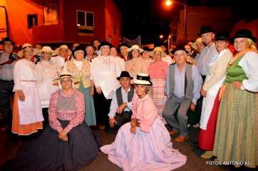 Participantes en la romería de este martes en el Valle de los Nueve Alto (Foto TA)