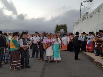 La romería se puso en marcha pasadas las 19.30 horas (Foto TA)