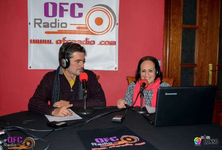 Asunción Sarais y Eduardo Díaz, presentadores y codirectores del programa (Foto TA)