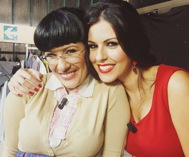 Eloísa González y Yanely Hernández, del equipo de actores del programa (Foto  Multimedia)