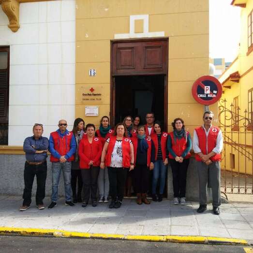 Convoy de Cruz Roja (Foto Multimedia)