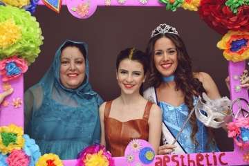 Fiesta de Carnaval en Clínicas Aesthetic de Telde (Foto cedida a TA)