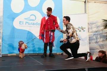 II Pasarela Canina de Disfraces en el CC El Mirador (Foto TA)