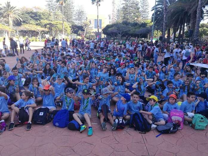 Niños y jóvenes del Grupo Scout de Telde durante el Festival de la Canción de Scouts Exploradores de Las Palmas (Foto TA)