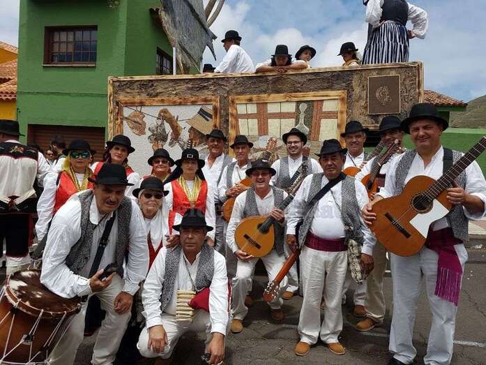 La Parranda Taror, en la romería de este domingo en Tegueste (Foto TA)