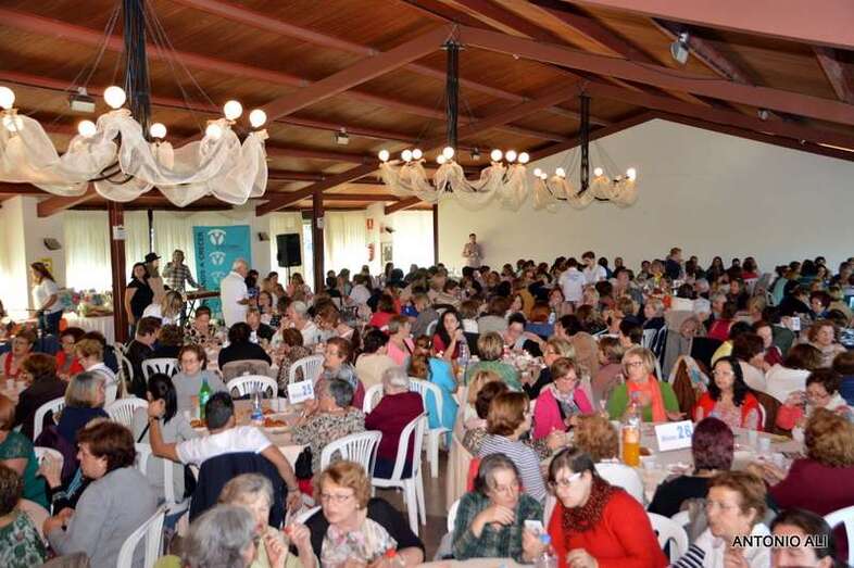 Imagen de archivo de una edición anterior de la merienda benéfica de Yrichen