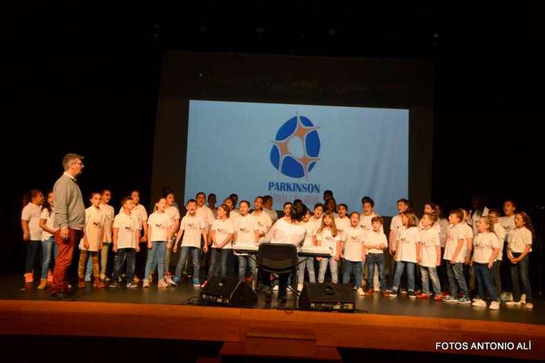 Imagen de la gala solidaria celebrada ayer viernes en Telde (Foto Antonio Alí)