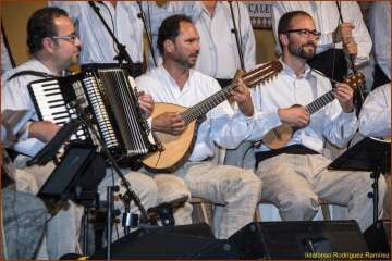  Actuación de Los Gofiones en El Calero (Foto 1-28 de Antonio Alí y de 29-57, de Ildefonso Rodríguez)