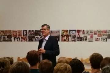 Charla del cronista de Telde en El Calero (Foto TA)