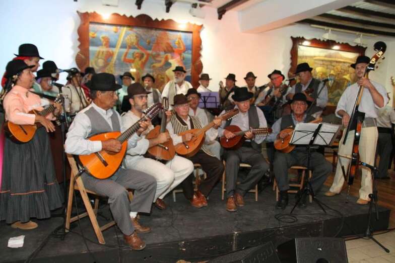 Imagen de archivo del grupo Arnao (Foto Jesús Ruiz Mesa)