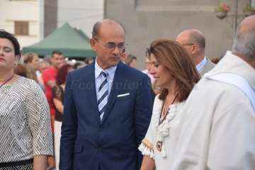 El patrono de Telde vuelve a tomar las calles de San Juan por la noche (Foto Francisco Javier Santana)