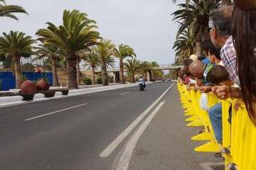 Carreras de caballos y entrega de premios en la Avenida del Cabildo (Foto TA)