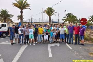 Carreras de caballos y entrega de premios en la Avenida del Cabildo (Foto TA)