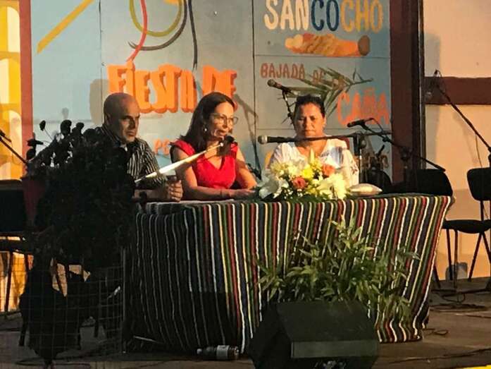 Momento de la lectura del pregón (Foto TA)