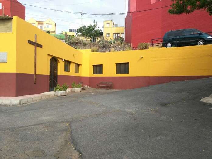 Obra de adecentamiento de fachada acometida por el Ayuntamiento de Telde (Foto TA)