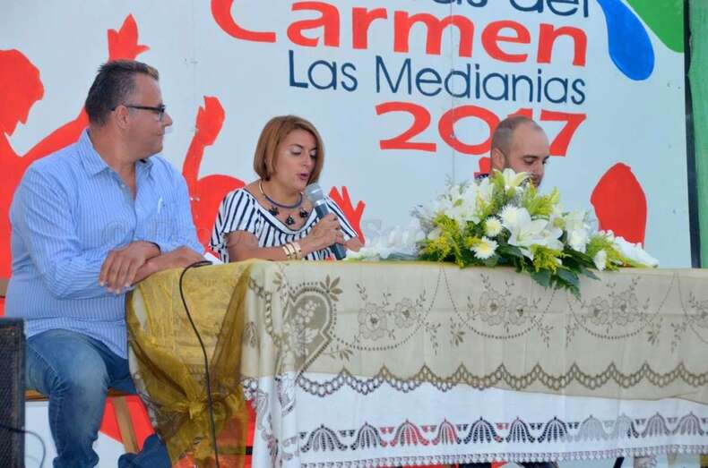 María del Pino González durante la lectura del pregón (Foto Francisco Javier Santana)