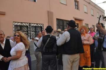 Romería en El Goro (Foto 1-54); en Marpequeña (Foto 55-61); en Las Huesas (Foto 62-80) y en Hoya Aguedita (Foto 81-83). Reportaje gráfico de Teldeenfiestas.