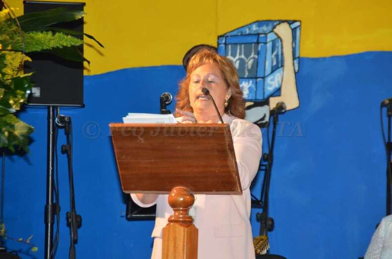 María Teresa Cabrera, en el momento del pregón de anoche (Foto TA)