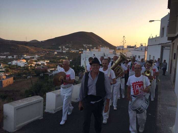 La Banda de Agaete en Lomo Magullo, hace unos minutos.