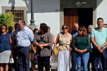 Cinco minuto de silencio en la plaza de San Juan (Foto Francisco Javier Santana)